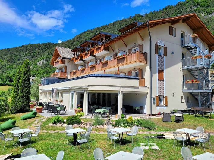 Hotel für 3 Personen, mit Whirlpool und Garten - 1