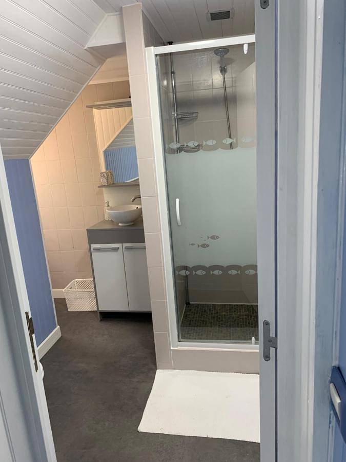 Appartement entier, Three-Bedroom Apartment in Mauzens-et-Miremont, Périgord Blanc