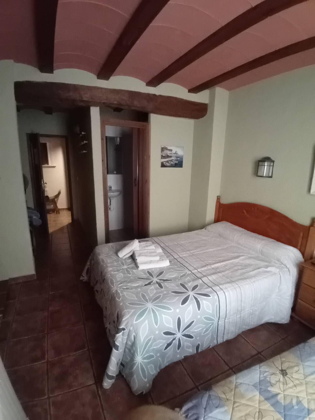 Habitación 'Triple 6' con terraza compartida y Wi-Fi in Vall de Ebo, Interior de Alicante