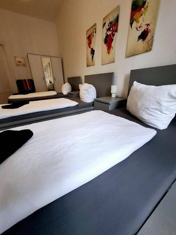 Ganze Wohnung, Two-Bedroom Apartment in Leipzig-Süd, Leipzig