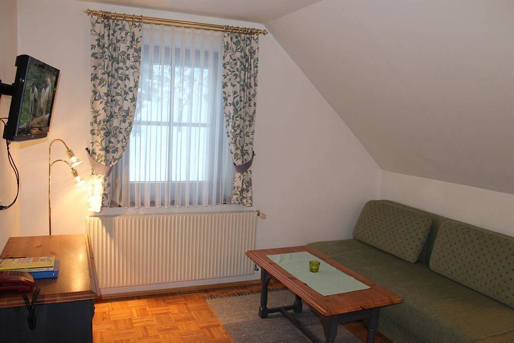 Geheel vakantieappartement, Ferienwohnung 3 in Bad Kleinkirchheim, Nockberge