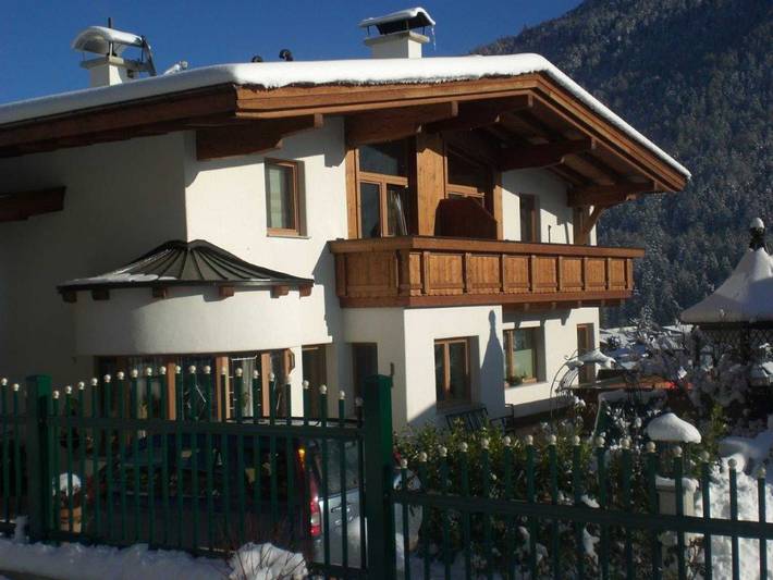 Ferienwohnung für 6 Personen, mit Garten und Ausblick sowie Sauna - 1