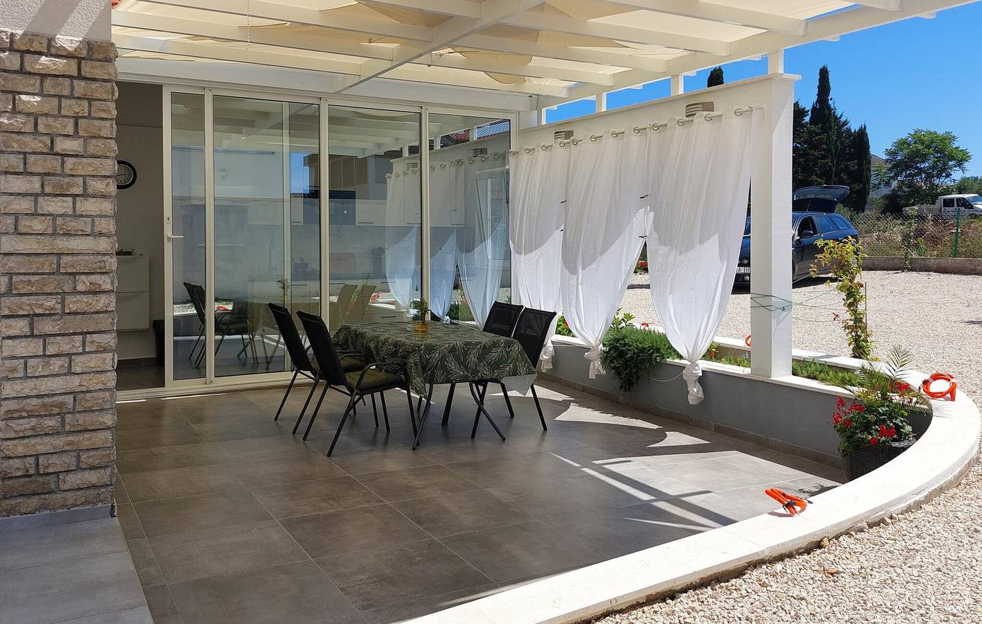 Apartamento vacacional entero, Apartamento de vacaciones para 3 personas con jardín in Ugljan, Isla de Ugljan