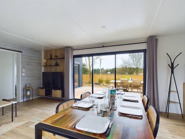 Chalet für 6- Beheizter Pool das ganze Jahr über in Saint-Gilles-Croix-de-Vie, Loire-Tal