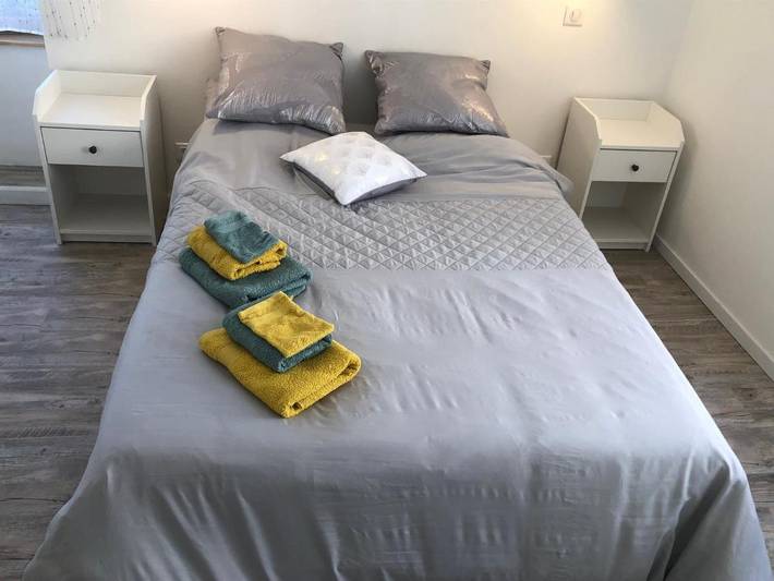 Location de vacances pour 10 personnes, avec terrasse, adapté aux familles à Vertaizon - 3