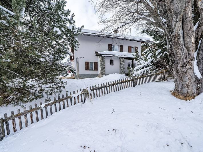 Ferienwohnung für 2 Personen, mit Balkon und Terrasse in Samedan - 3