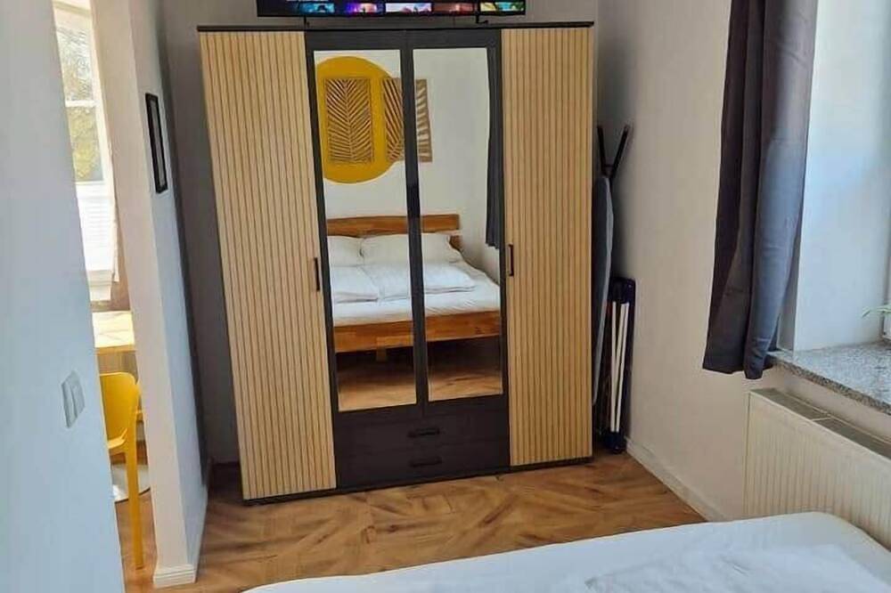 Ganze Wohnung, 2-Zimmer Wohnung 3 - Apartments am Schloss in Oberschleißheim, Oberbayern
