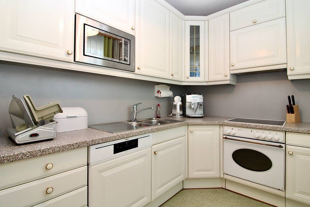 Hel lejlighed, Cozy Apartment Privat Parking in København Indre By, Wien