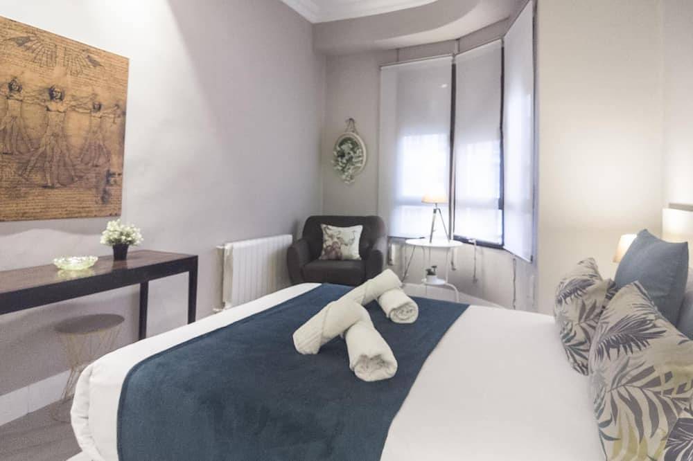 Ganze Wohnung, Citi Hall Centrum, 4 Schlafzimmer, 7 Pax, Zentraler Markt in Valencia City Centre, Valencia