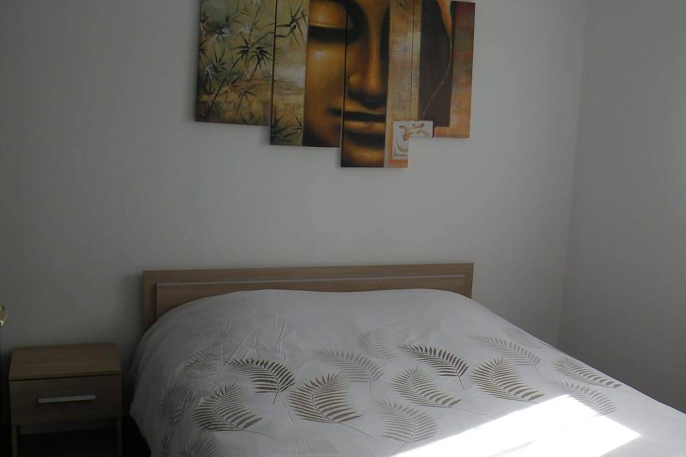 Appartement entier, Charmante maison de style industriel avec terrasse privée in Cazaux, La Teste-de-Buch