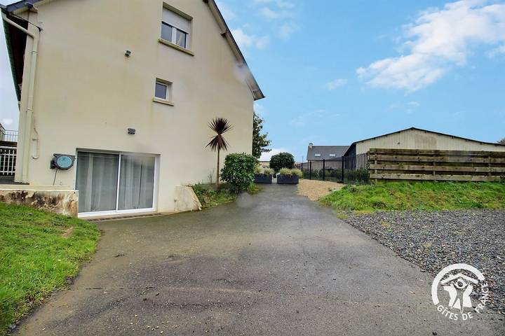 Gîte pour 2 personnes, avec jardin à Pléhédel - 4