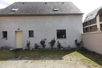 Location de vacances pour 8 personnes, avec terrasse dans Office de Tourisme de Loudenvielle