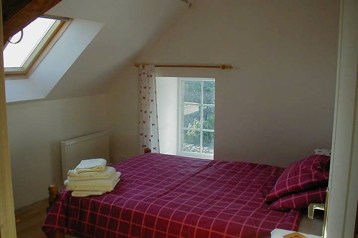 Location de vacances pour 9 personnes, avec jardin et terrasse à Fyé - 3