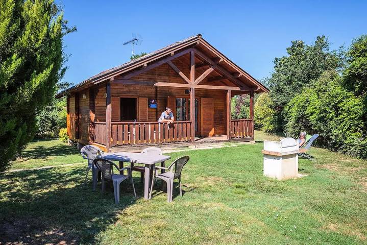 Chalet pour 4 personnes, avec terrasse dans le Tarn - 3