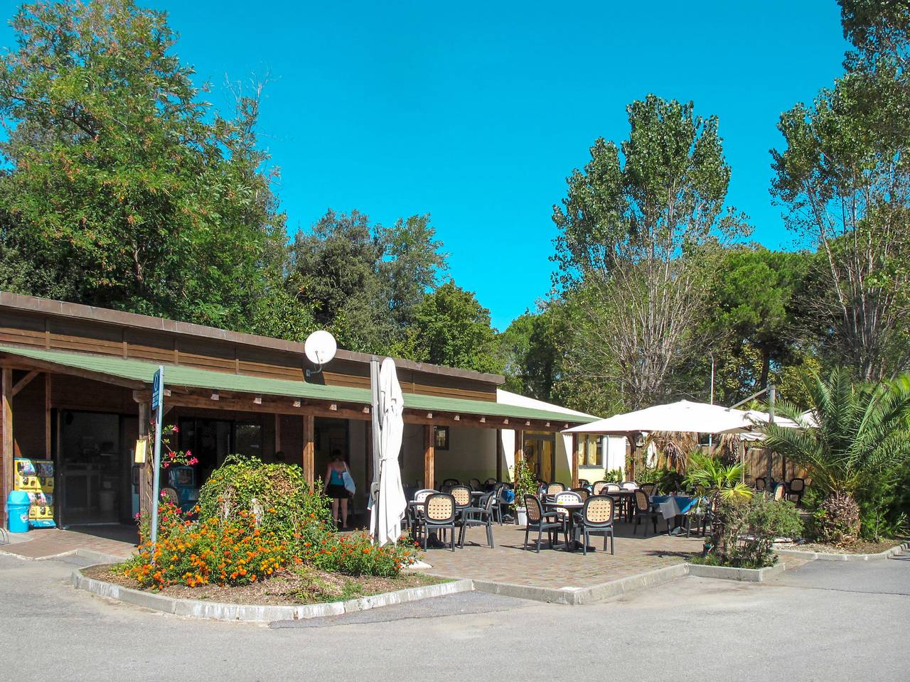 Camping Campeggio Italia (Mas371) in Massa, Italian Riviera