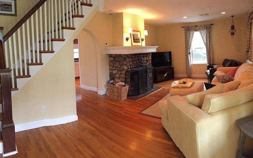 3 Minuten zu Fuß zur Minot Beach! in Scituate, Massachusetts