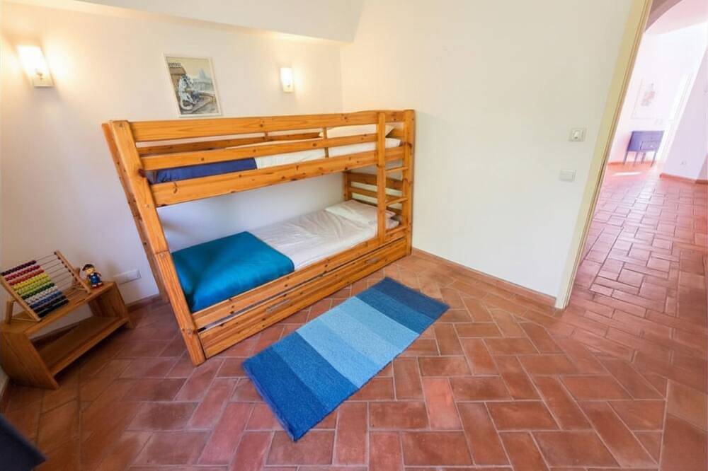 Casa da Madrugada - Peaceful haven with pool and ocean view in Salema in Salema, Naturpark Südwest-Alentejo und Costa Vicentina