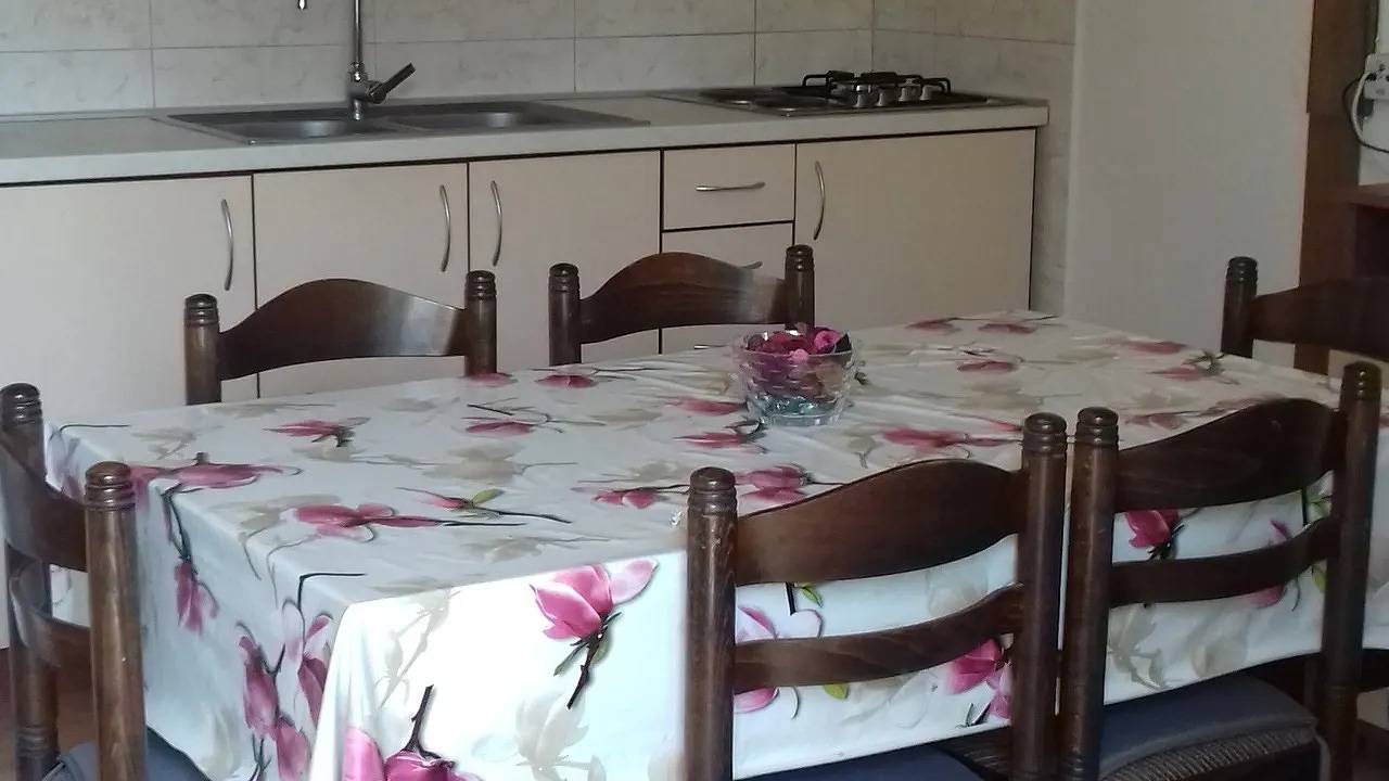 Ganze Ferienwohnung, Ferienwohnung für 6 Personen (57 m²) in Kukljica in Kali, Insel Ugljan