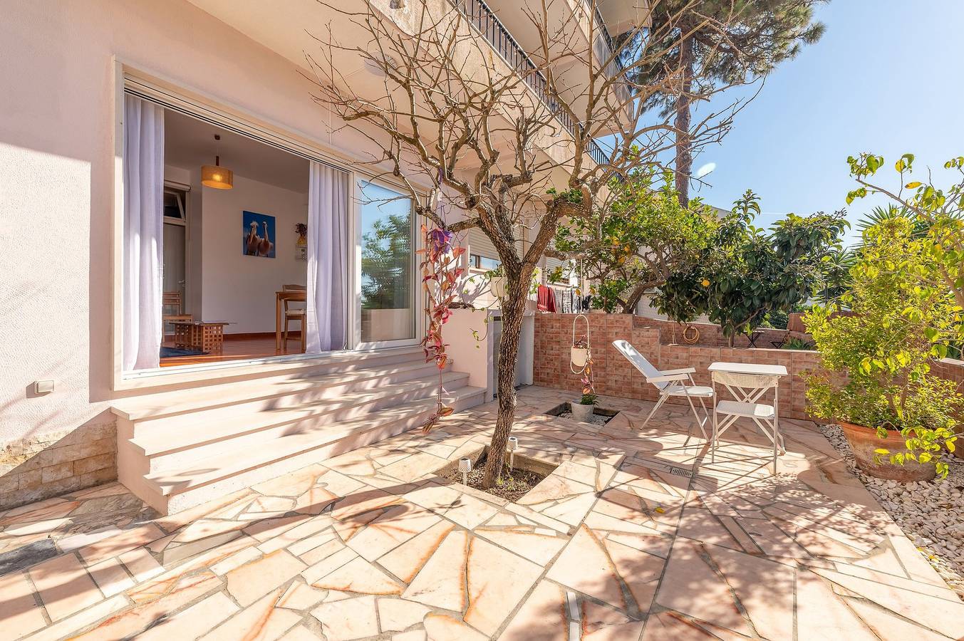 Entire apartment, Charming Haven on the Portuguese Riviera in Parede, Carcavelos e Parede