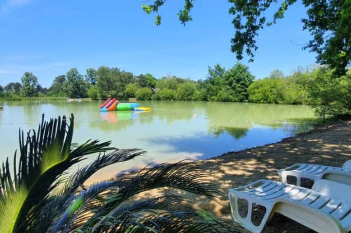 Mobil home pour 6 personnes dans Bayas - 2