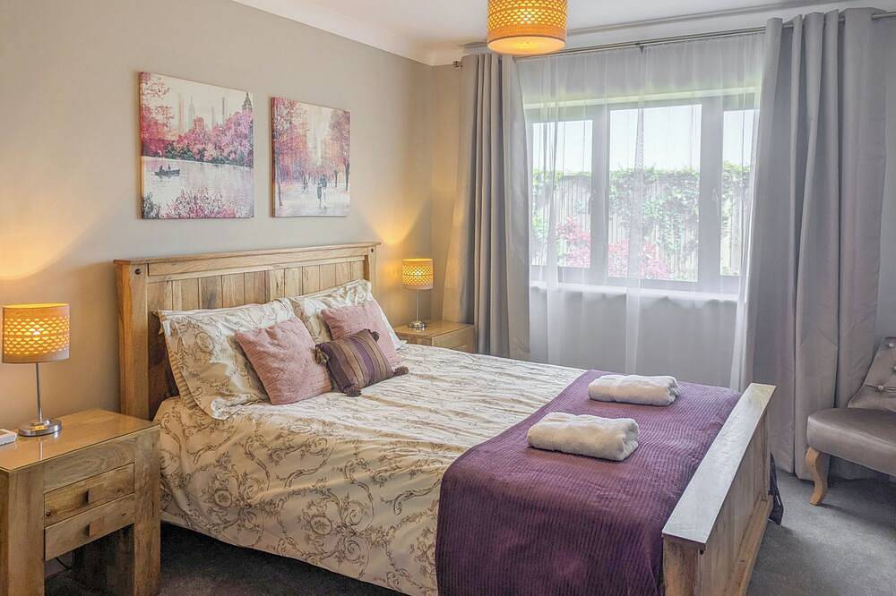 4 bedroom accommodation in Corton, near Lowestoft in Lowestoft, The Broads