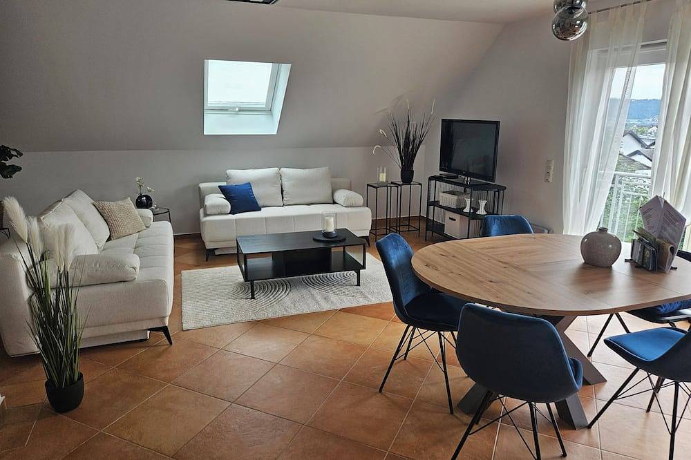 Ganze Wohnung, Ferienwohnung Rieslingfreu(n)de "Wohnung Moni" in Rüdesheim am Rhein, Rheingau-Taunus-Kreis