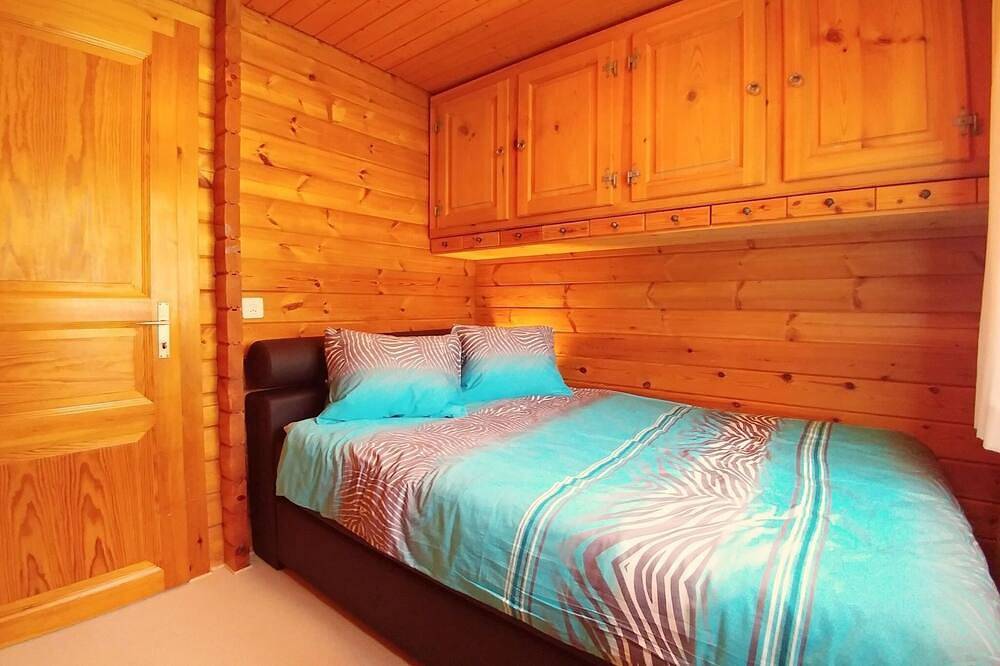 Ganze Wohnung, Chalet Dargun Bünter, (Camischolas/Sedrun), 221./222./224./.01+.02+.03 in Sedrun, Tujetsch