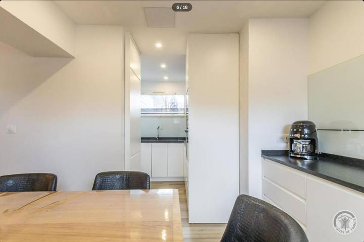 Location de vacances pour 6 personnes, avec jardin à Vains - 2