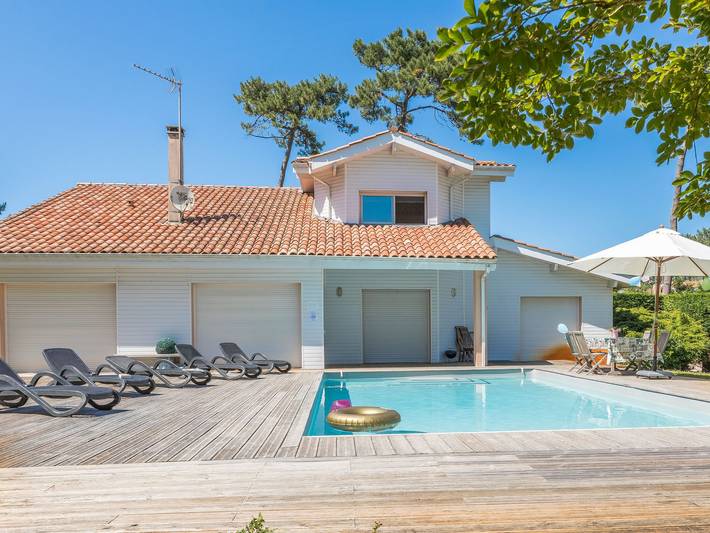 Villa für 12 Personen, mit Pool und Garten, kinderfreundlich - 1