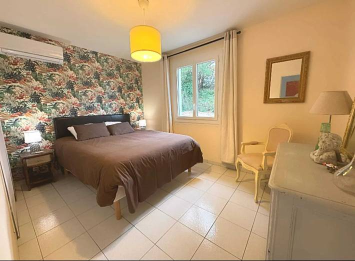 Apartamento entero, Apartamento con piscina en Les Mayons, 90 m² in Les Mayons, Costa mediterránea (Francia)