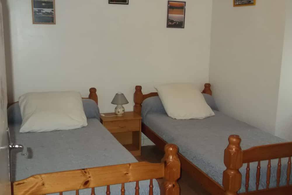 Ganze Wohnung, Wohnung zur Miete in Trèguier, Stadt mit Charakter in der Nähe des Meeres, für 4 Personen in Tréguier, Rosa Granitküste