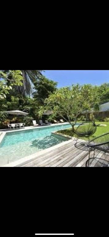 Holiday Home for 10 People in Port Douglas, Far North Queensland, Photo 2