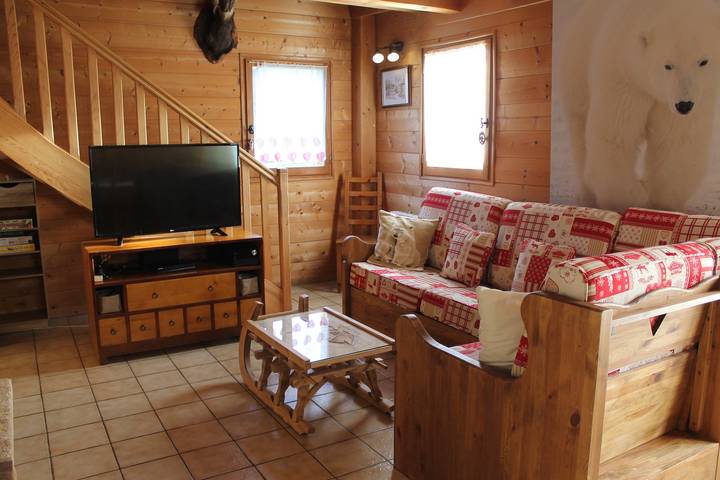 Chalet pour 10 personnes, avec jardin, animaux acceptés dans Auvergne-Rhône-Alpes - 4
