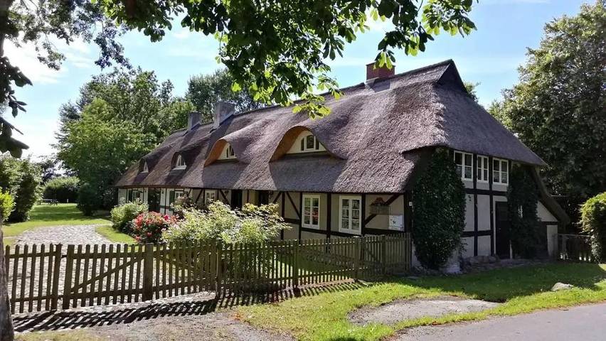 Ferienwohnung für 4 Personen, mit Terrasse und Garten sowie Sauna und Ausblick