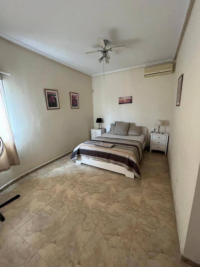 Casa rural para 7 personas, con terraza y vistas además de piscina y jardín en Catral - 2