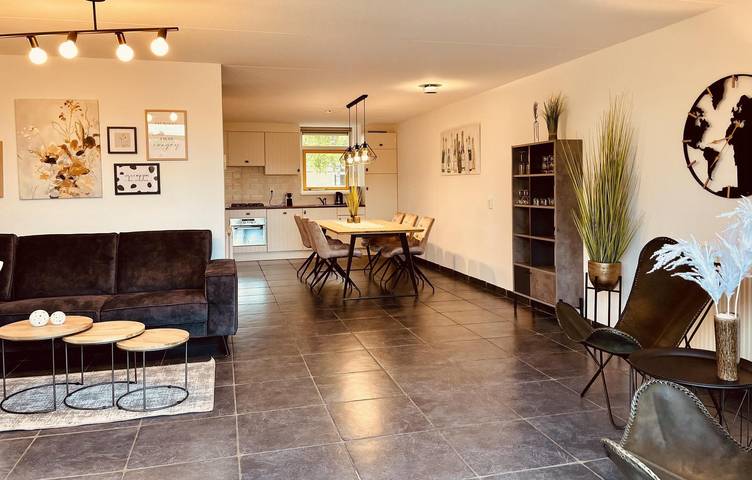 Bungalow für 6 Personen, mit Balkon/Terrasse und Terrasse in Medemblik - 2