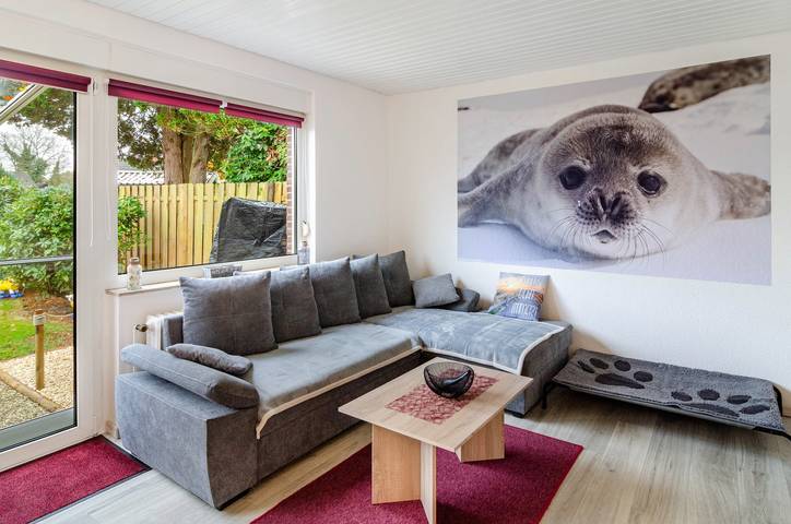 Bungalow 'Perle Von Berumbur' mit privater Terrasse, privatem Garten und Wi-Fi in Berumbur, Norden und Umgebung