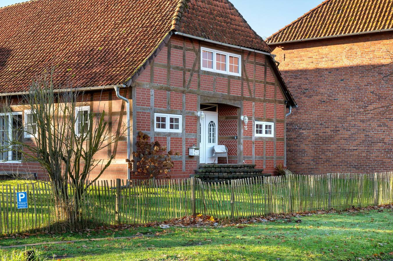 Ganze Wohnung, Ferienwohnung 'Nordlichterhof' mit privatem Garten und Wi-Fi in Neustadt am Rübenberge, Aller-Leine-Tal