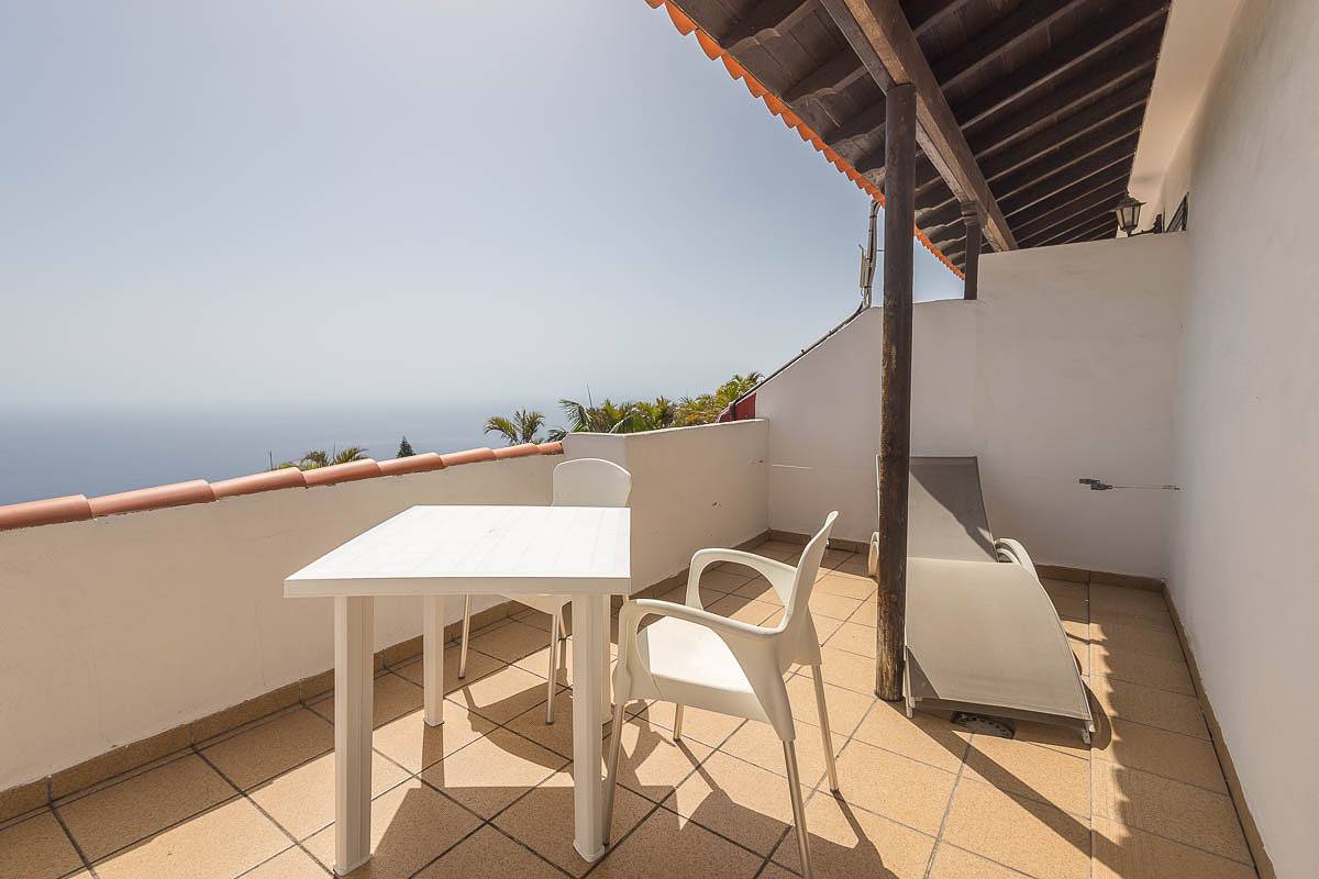 Entire apartment, Lightbooking Colon I Fuencaliente vistas al mar 8 in Los Quemados, Fuencaliente de la Palma