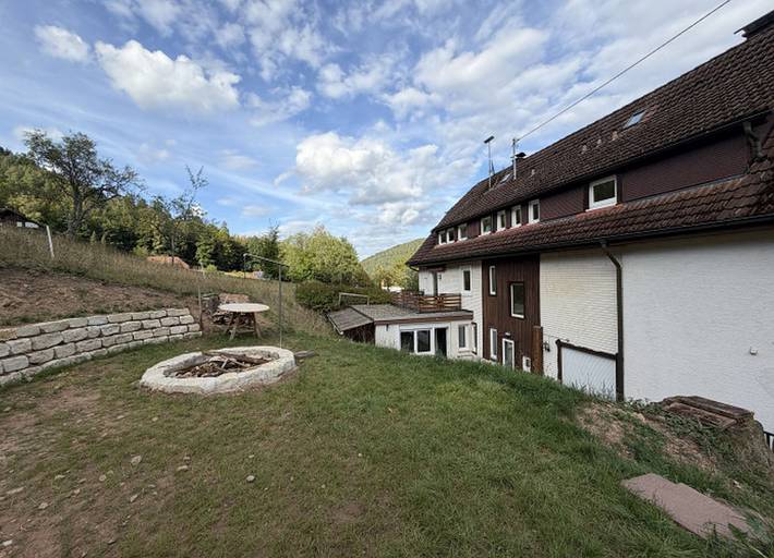 Gästehaus Waldruhe - Ferienhaus, ca. 400 qm, Grundstück ca. 1500 qm, 11 Schlafzimmer, max. 30 Personen in Enzklösterle, Northern Black Forest