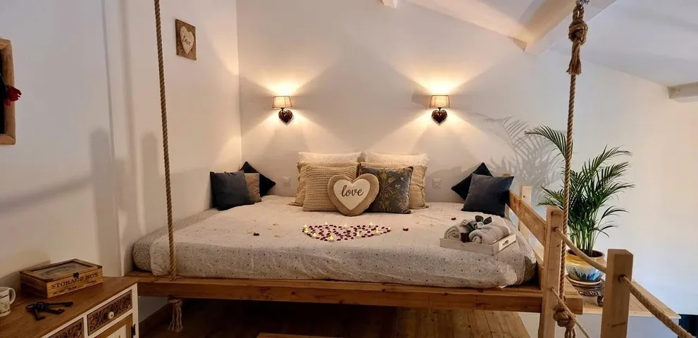 Hotel for 2 people, with hot tub - 1