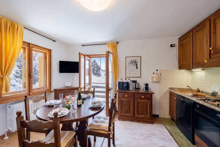 Appartamento intero, Armonia Apartment with Private Garden in Sauze d'Oulx, Via Lattea