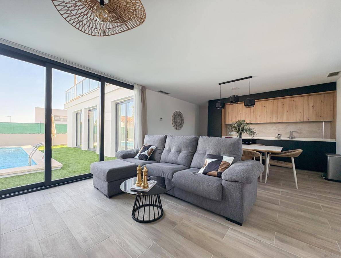 Casa Blanca - Villa con piscina in Chiva, Provincia de Valencia