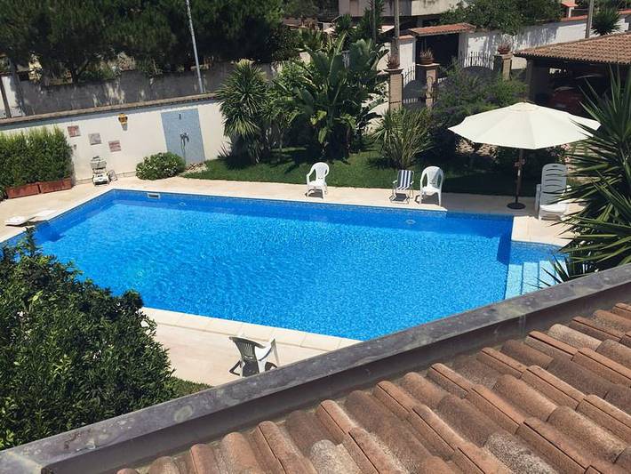 Ferienhaus für 11 Personen, mit Terrasse und Garten sowie Pool in Kalabrien - 2