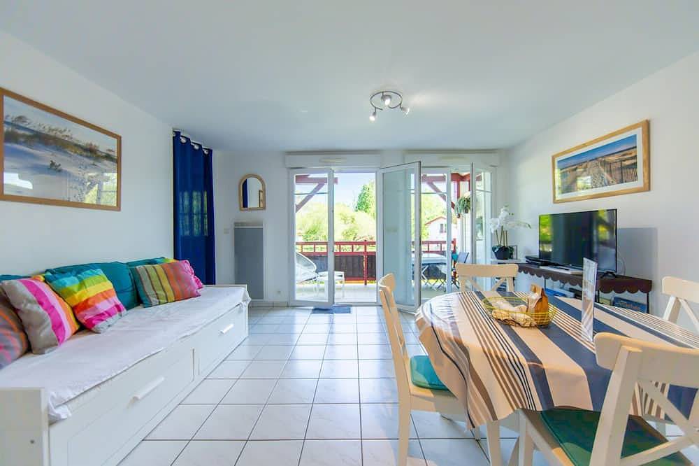 Ganze Wohnung, Appartement Le Chenal in Arès for 4 persons in Arès, Arcachon und Umgebung