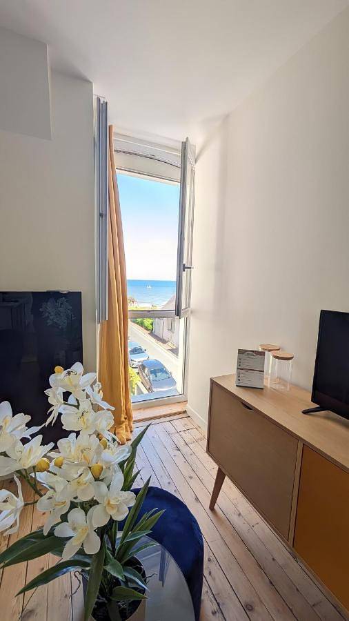 Appartement entier, One-Bedroom Apartment in Villers-sur-Mer, Région de Lisieux