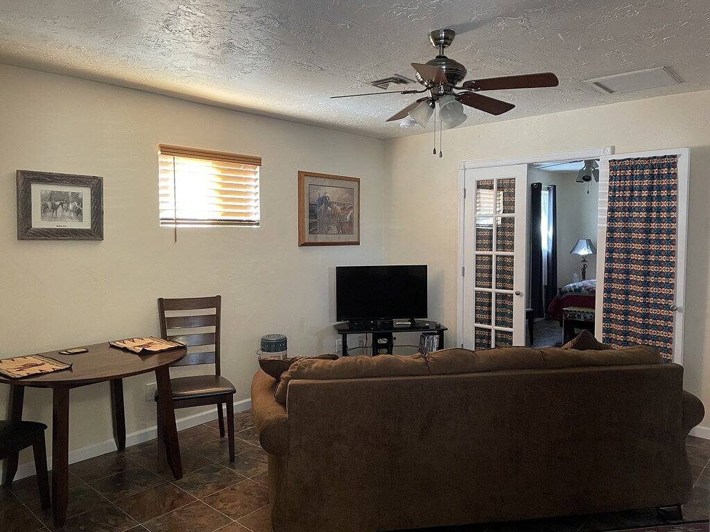 Cottage in der historischen Innenstadt von Prescott. Gehe zur Whiskey Row in Prescott, Yavapai County