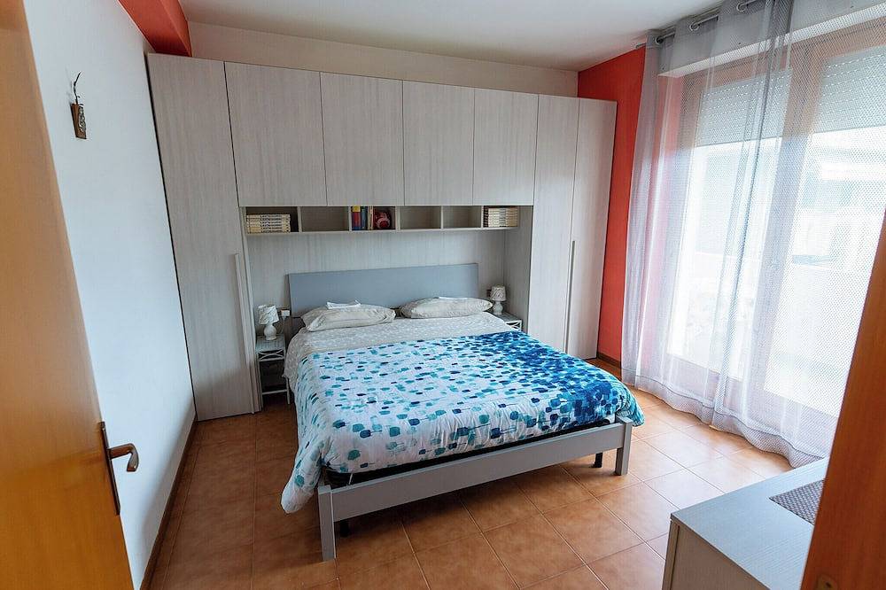 Entire apartment, Jewel house in Fermo Province
