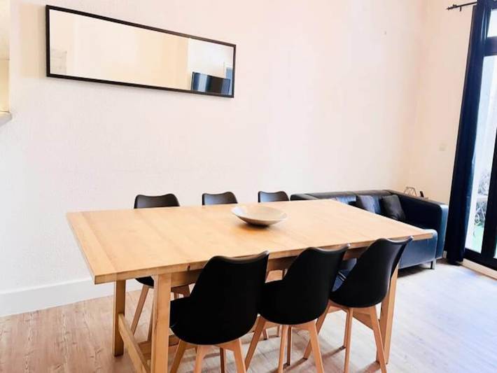 Gîte pour 6 personnes, avec terrasse, adapté aux familles dans Plage Village Collioure - 2