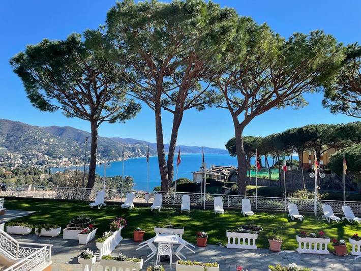 Appartamento per 4 persone, con Terrazza e Giardino nonché Piscina e Panorama in San Michele di Pagana